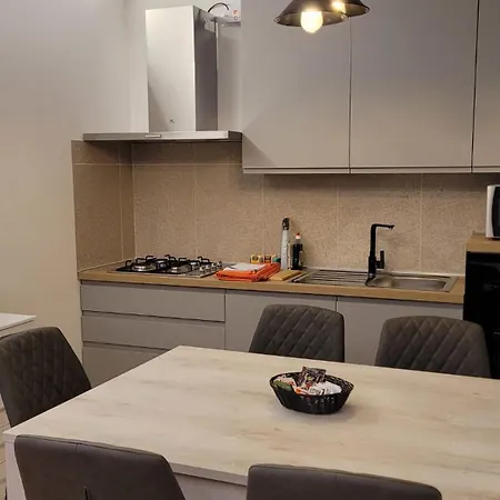 Manuel 2 Apartment